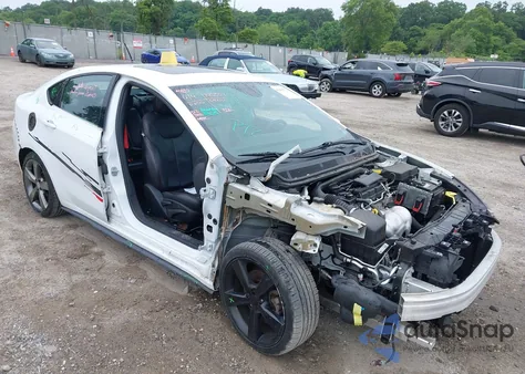 2015 Dodge Dart Gt z USA, uszkodzony, nr VIN 1C3CDFEB7FD160025